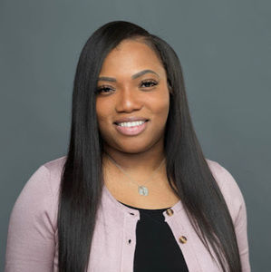 Meet your Posher, Jenique